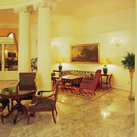 Carlton 5*