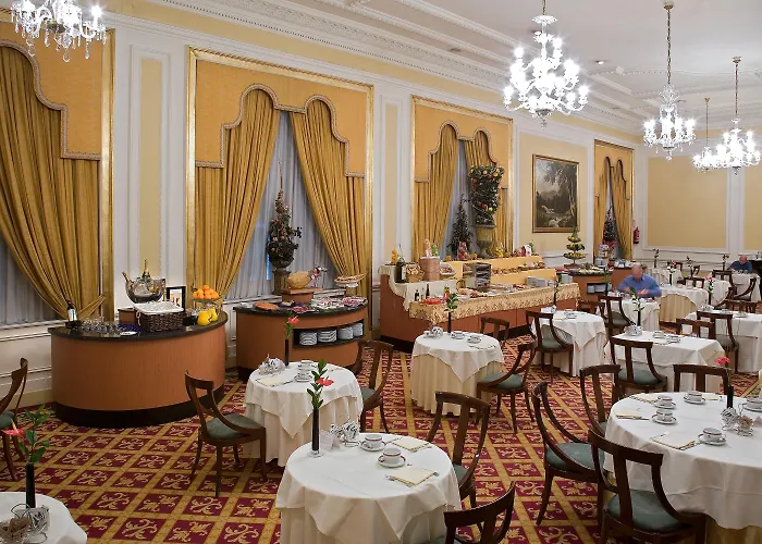 Carlton Отель Бильбао