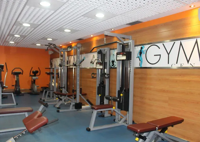 Отель Carlton 5*