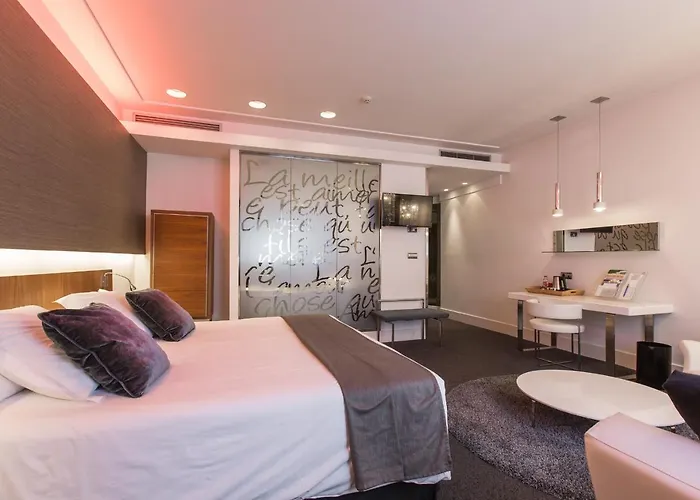 Carlton Отель Бильбао